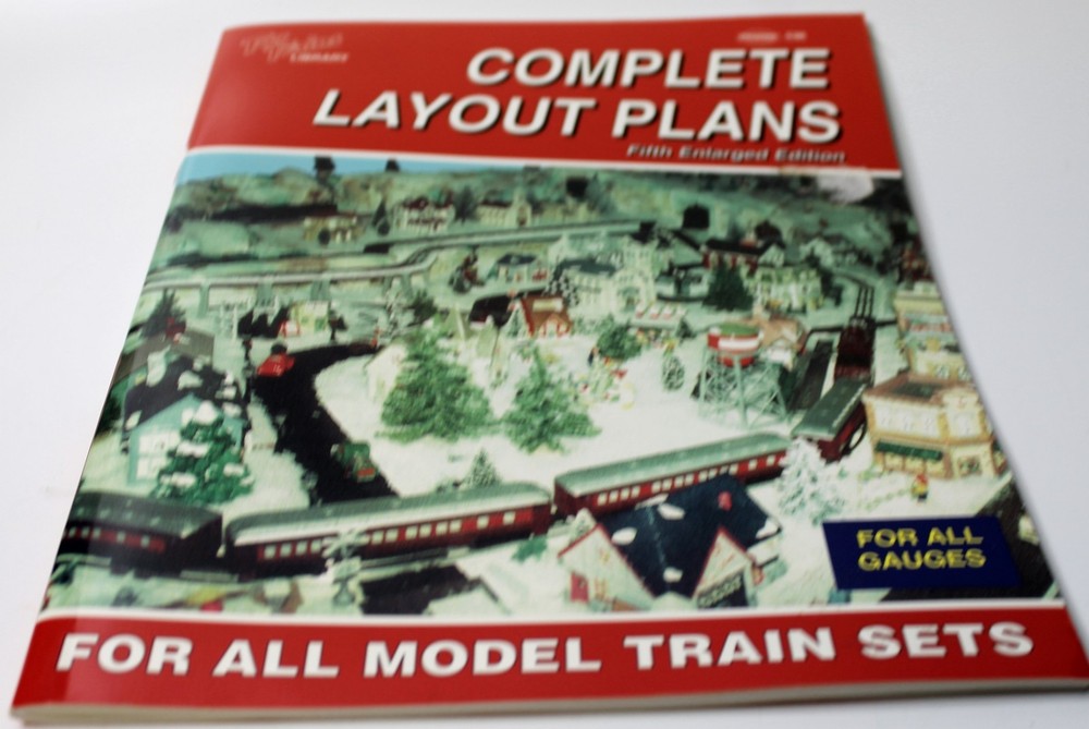 Complete layout plans for all Model Train Sets all Gauges Carstens-Schoop 2001