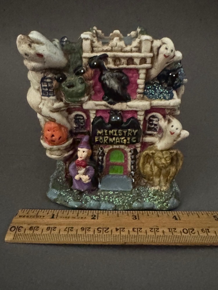 MINISTRY FOR MAGIC HALLOWEEN VILLAGE BISQUE LIGHT UP REPLACEMENT GHOST WITCH