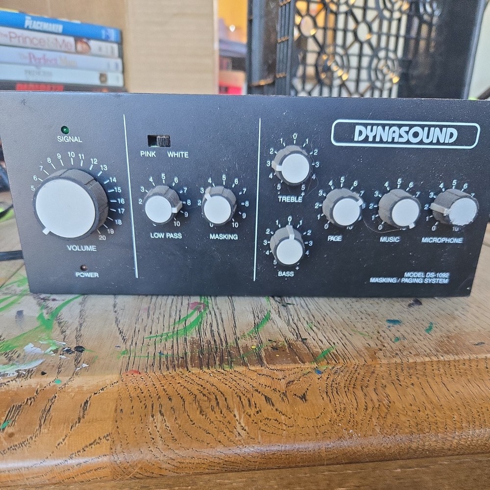 Dynasound Soundmasking System DS1092 + 8 Masker DS2500 Complete Set