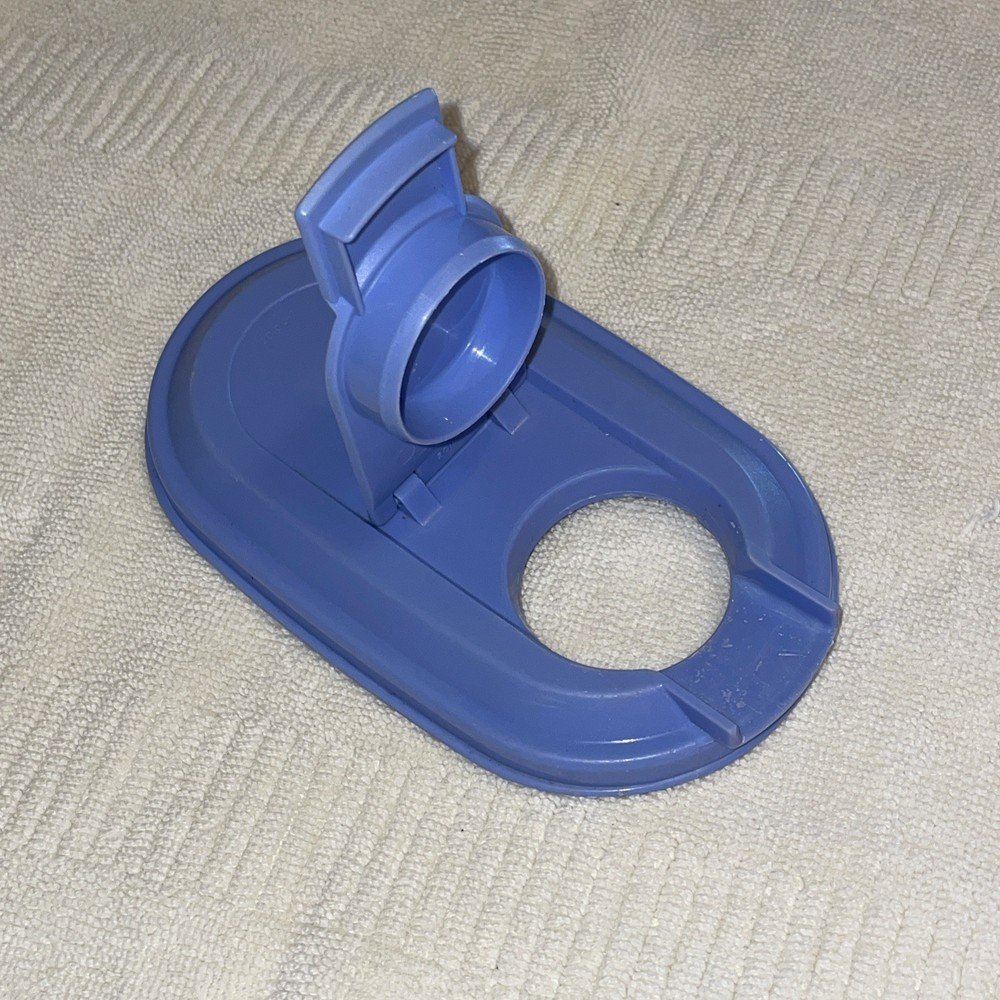 Tupperware Slimline Pitcher 2010B-2011B Replacement Seal Lid Blue.