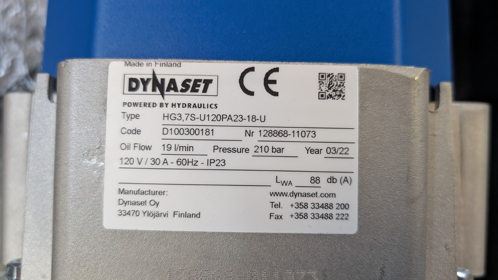 DYNASET HYDRAULIC DRIVEN ELECTRIC GENERATOR