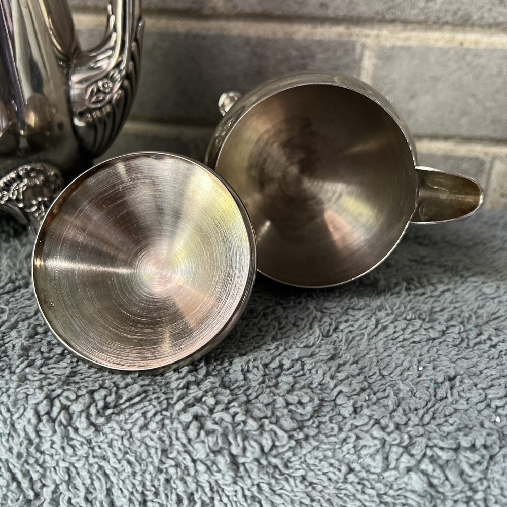 Oneida Silver Plate 2 Piece Teapot + Creamer