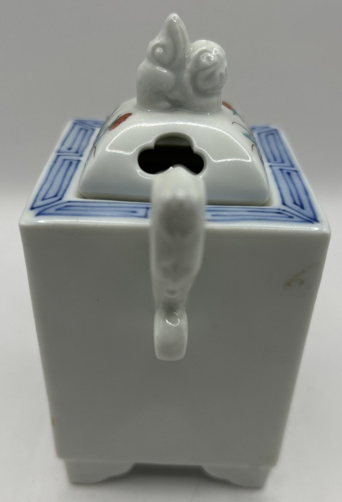 Japanese Porcelain incense burner