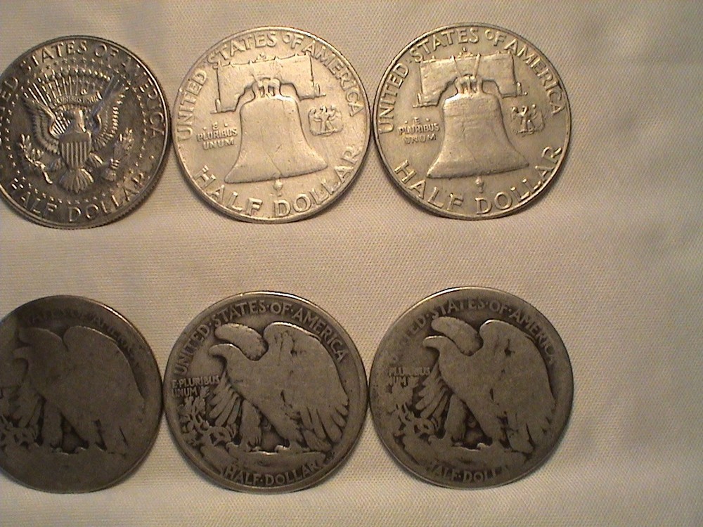 Mix Lot of 8 Silver Half Dollars