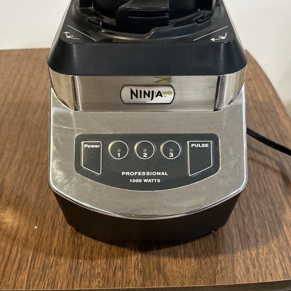 Ninja Professional Plus Food Processor 1000 Watts, 4 Functions, Silver, BASE!!