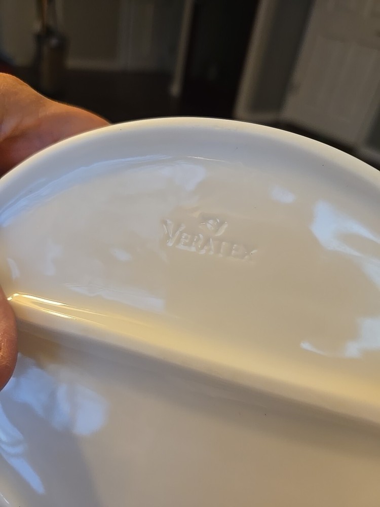 Veratex White and Silver Oversized Soap Dish NEW