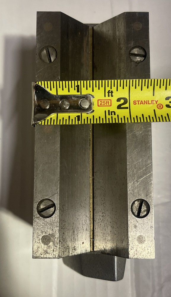 Brown & Sharpe Magnetic V Block