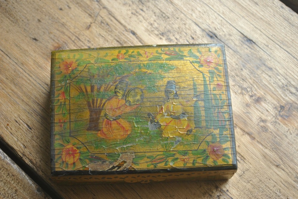 Antique Laquered Papier Mache Trinket Box