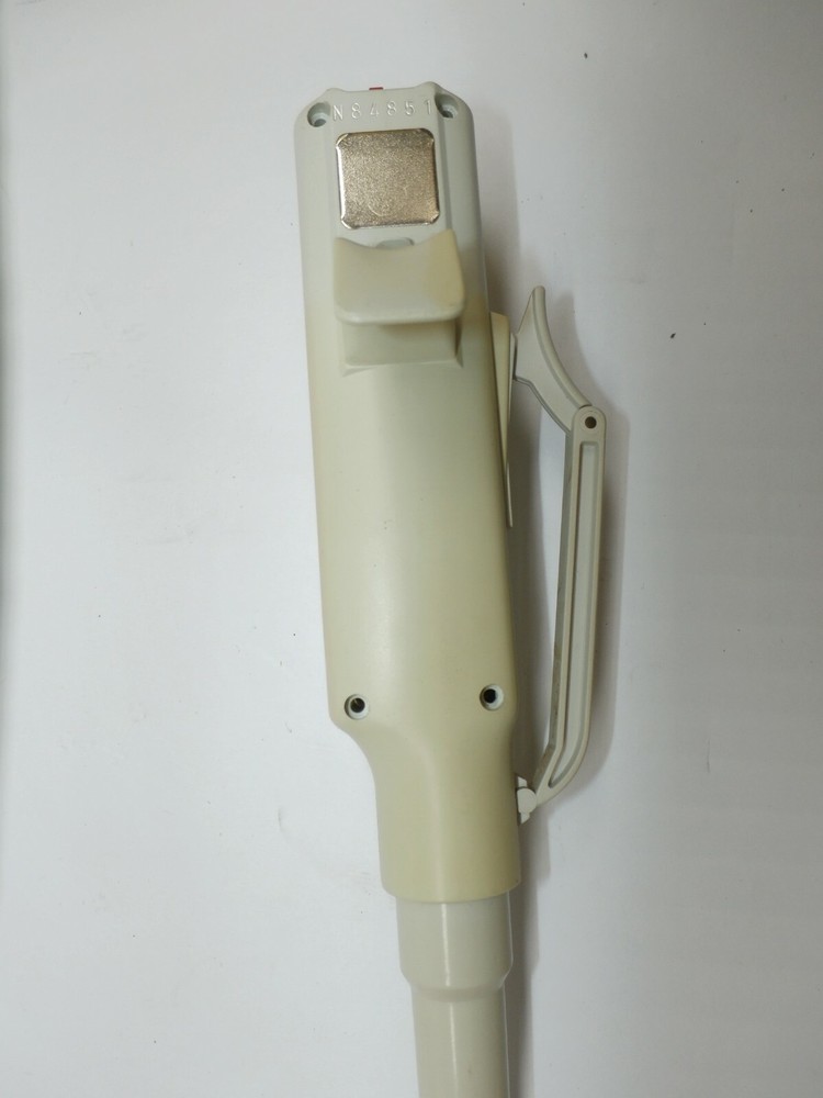 Eppendorf Single Place 100uL Pipette Pipettor