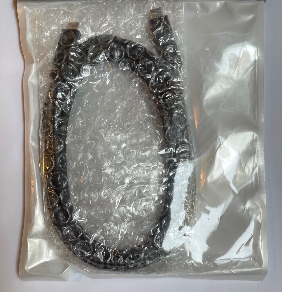 Apple Studio Display 2M 6.6ft Thunderbolt 3 Cable Black No USB-C Device Support