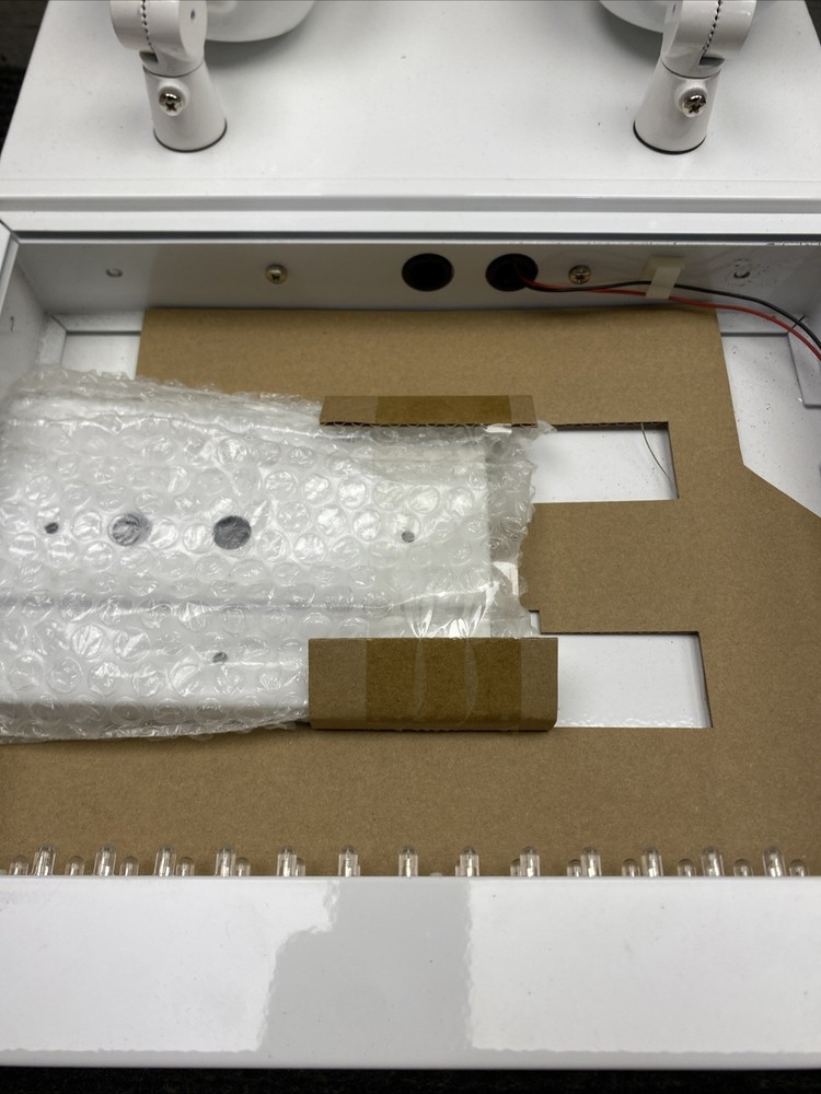 HUBBELL CLSCSRW-RC-3 DUAL LITE EMERGENCY AND EXIT LIGHTING