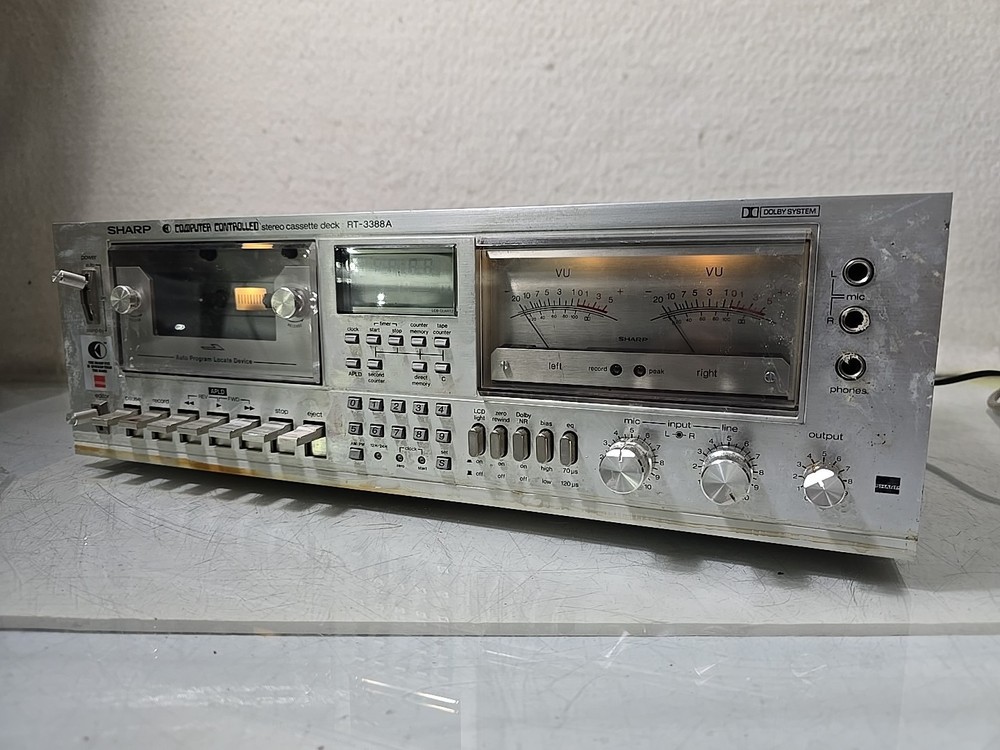 SHARP RT-3388A COMPUTER CONTROLLED CASSETTE DECK PLAYER, NOT WORKING FOR REPAIR