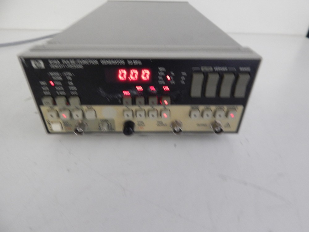 HEWLETT PACKARD 8116A PULSE/FUNCTION GENERATOR 50 MHZ (PSM52)