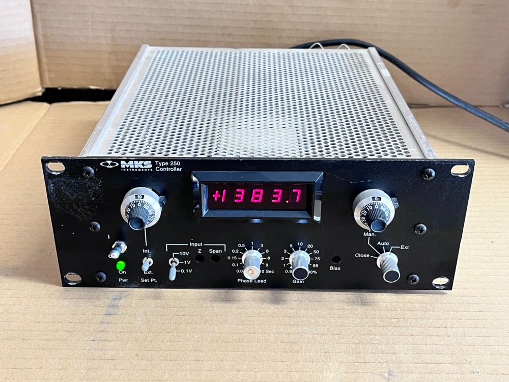 MKS Instruments 250E-1-D Controller Type 250 250E