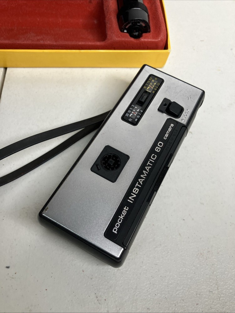 Kodak Pocket Instamatic 60 Camera In Box W/ Magicube