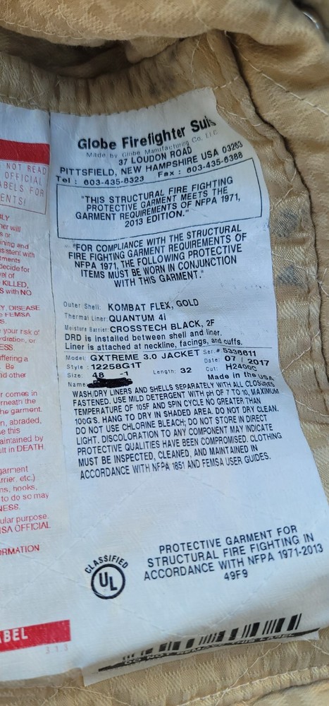2017 Globe Gxtream 3.0 Turnout Jacket 48 X 32