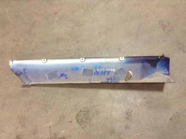 Kenworth T700 FIBERGLASS UNDER SLEEPER Panel