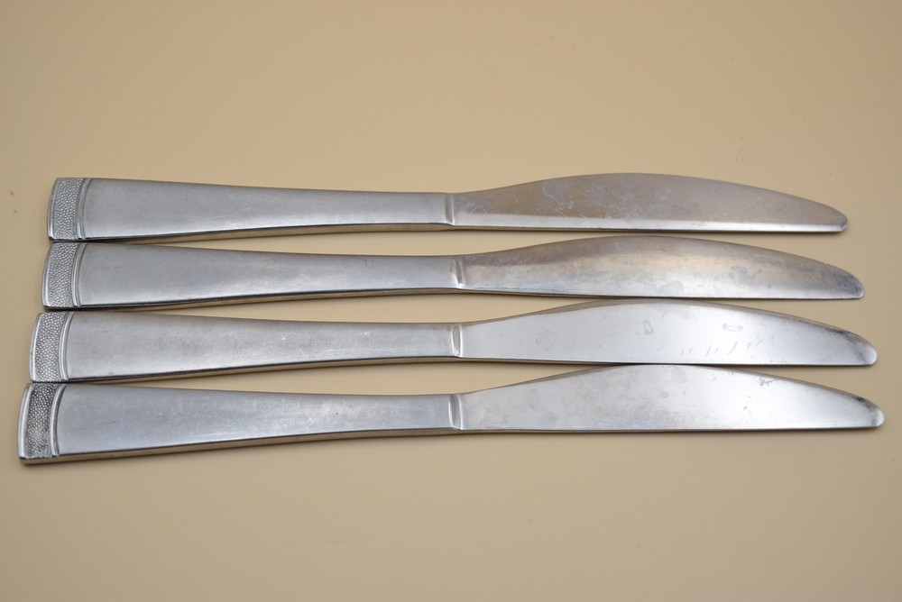 16pc Cambridge Solvay Sand Pebble Flatware Knives Serving Spoon Dinner Fork