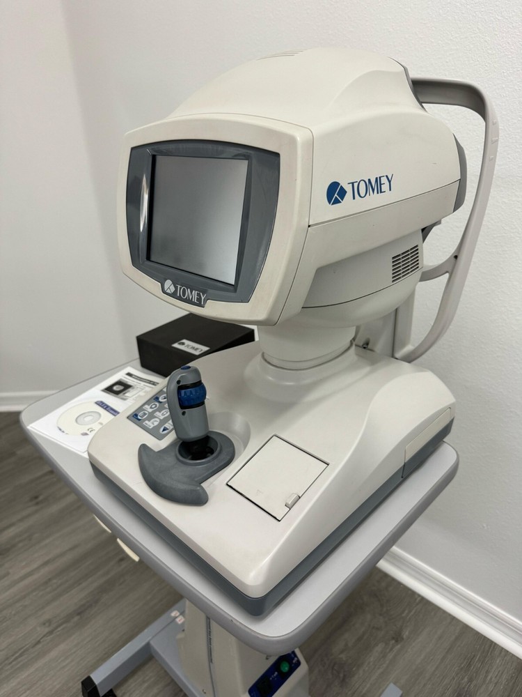 TOMEY RT-7000 Auto Refractor Keratometer Topographer