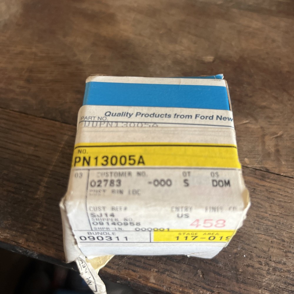 NOS New Holland OEM Lamp DDPN13005A