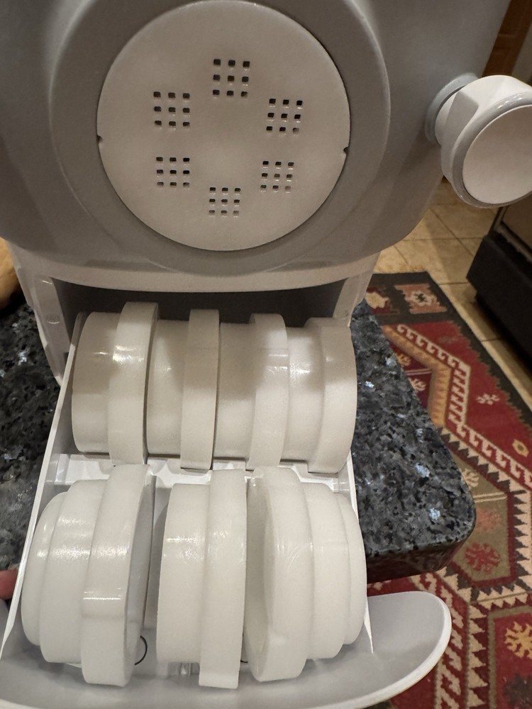 Philips 7000 Series Automatic Pasta Maker ProExtrude 150W 8 Discs White