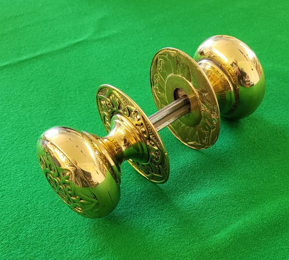 Pair round cast solid brass door knobs backplates pull handles ironmongery craft