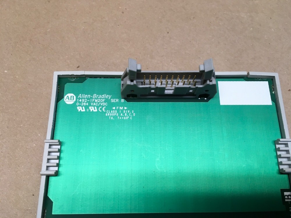 Allen-Bradley 1492-IFM2OF Ser B Interface Module (KB)