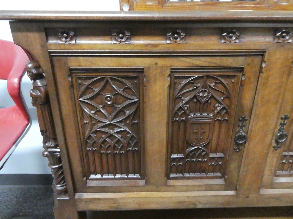 c1900 French Gothic Walnut Server Buffet'i