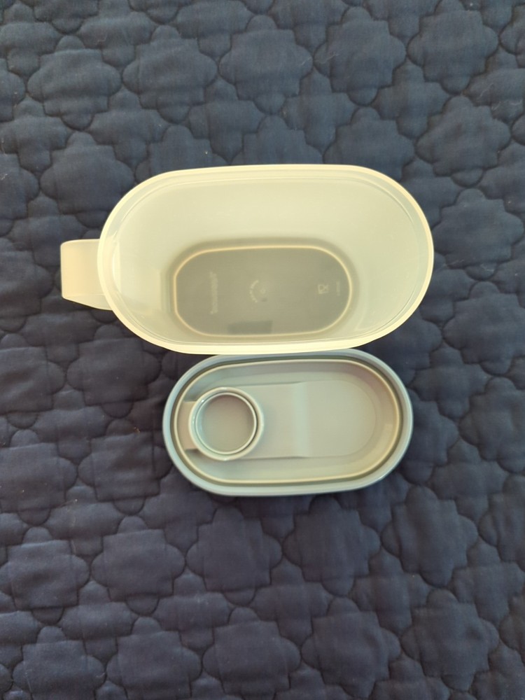 TUPPERWARE 1 QUART REFRIGERATOR DOOR PITCHER 2189-D 1