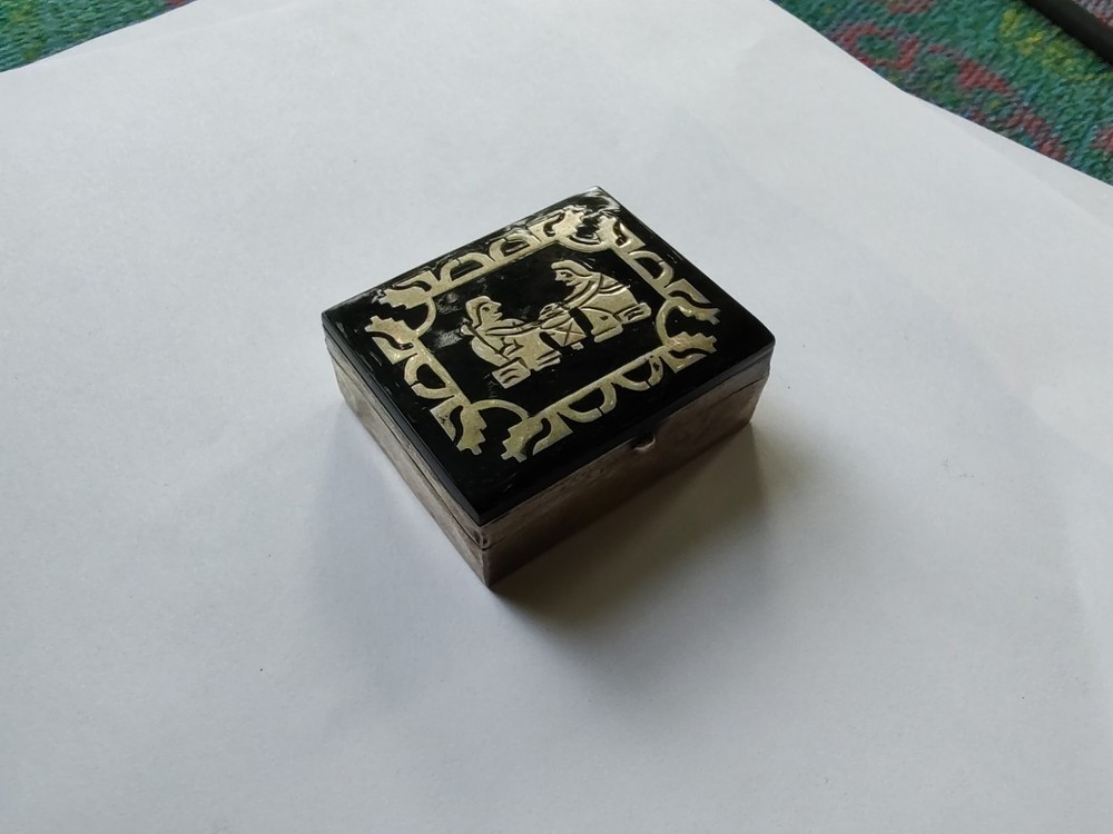 Vintage Sterling Silver Mexican Onyx Snuff Box Pillbox Signed