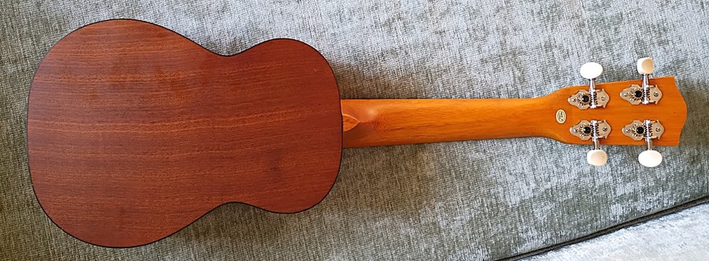 Ohana SK-14 Soprano Ukulele