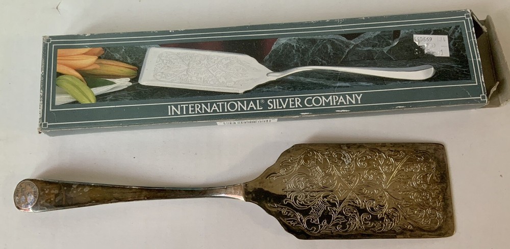 SilverPlated Pizza Lasagna Server Original Box International Silver Co.