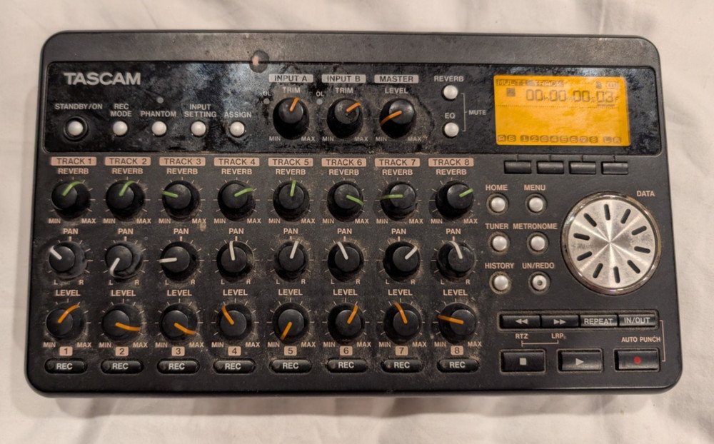 Tascam DP-008 Digital Multi Track Recorder