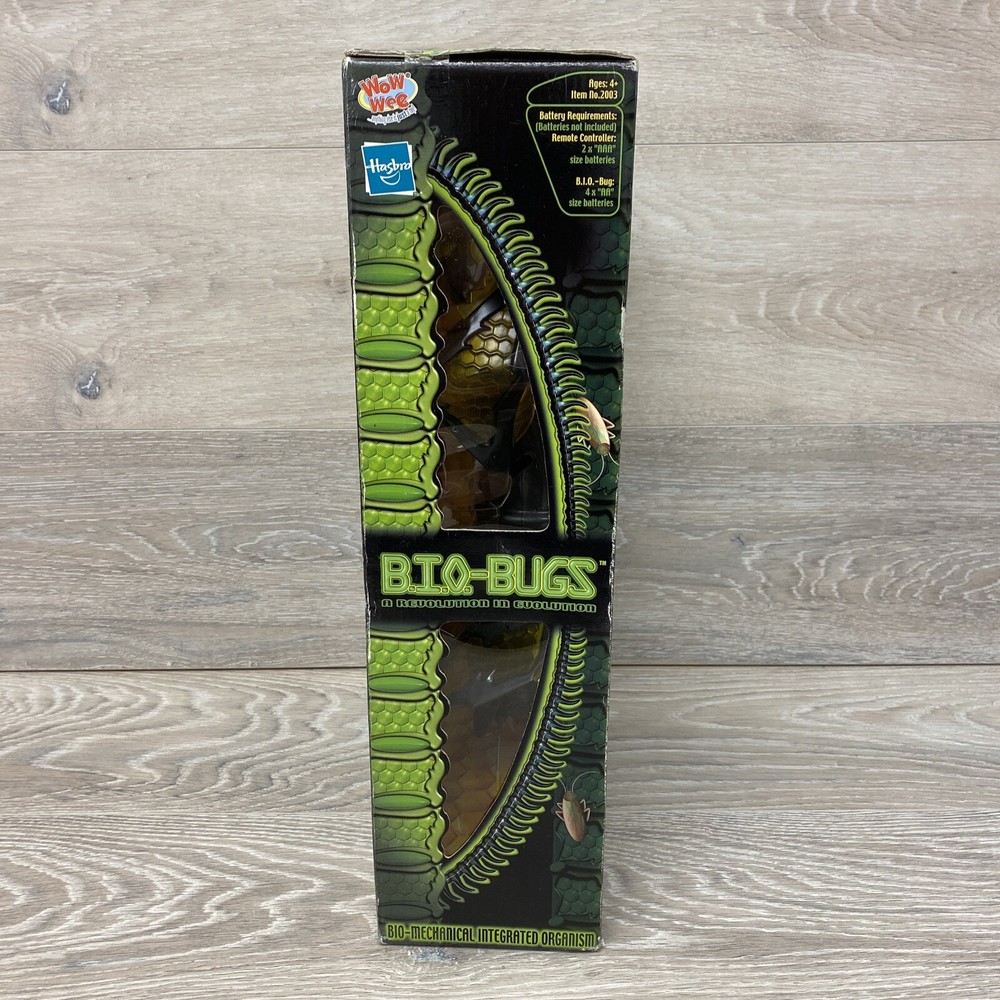 BIO Bugs ACCELERAIDER Remote Control R/C Bug Toy Robot Wow Wee 2003 NIB SEALED