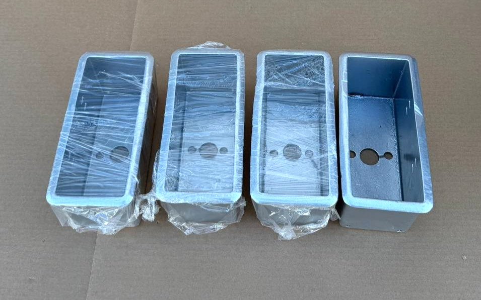 4 Pcs Electrical Enclosure PC10596E Electrical Box