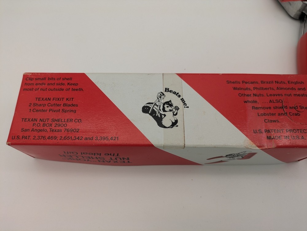 VINTAGE Texan "York" Nut Sheller with original box