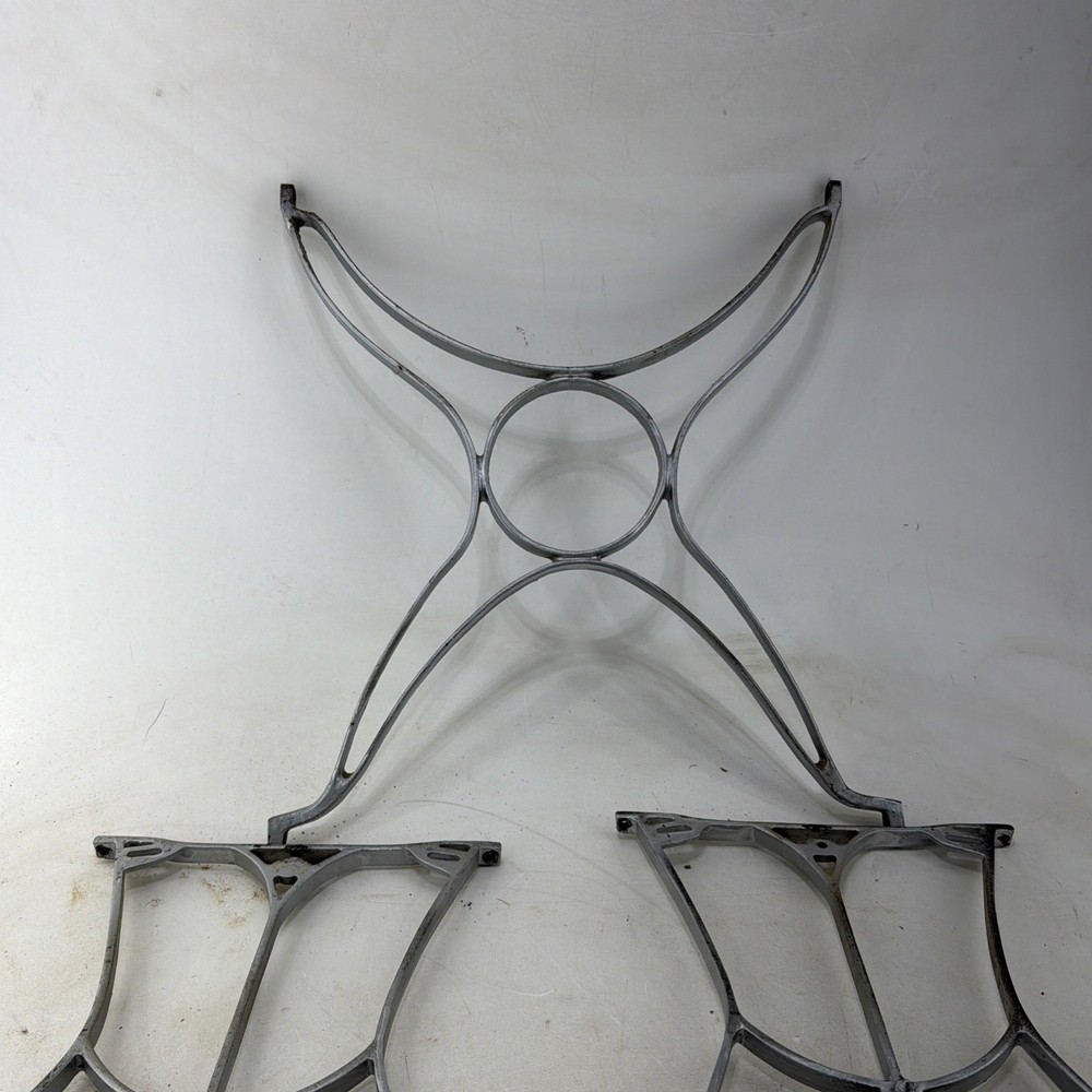 Treadle Sewing Machine Cast Iron table Base