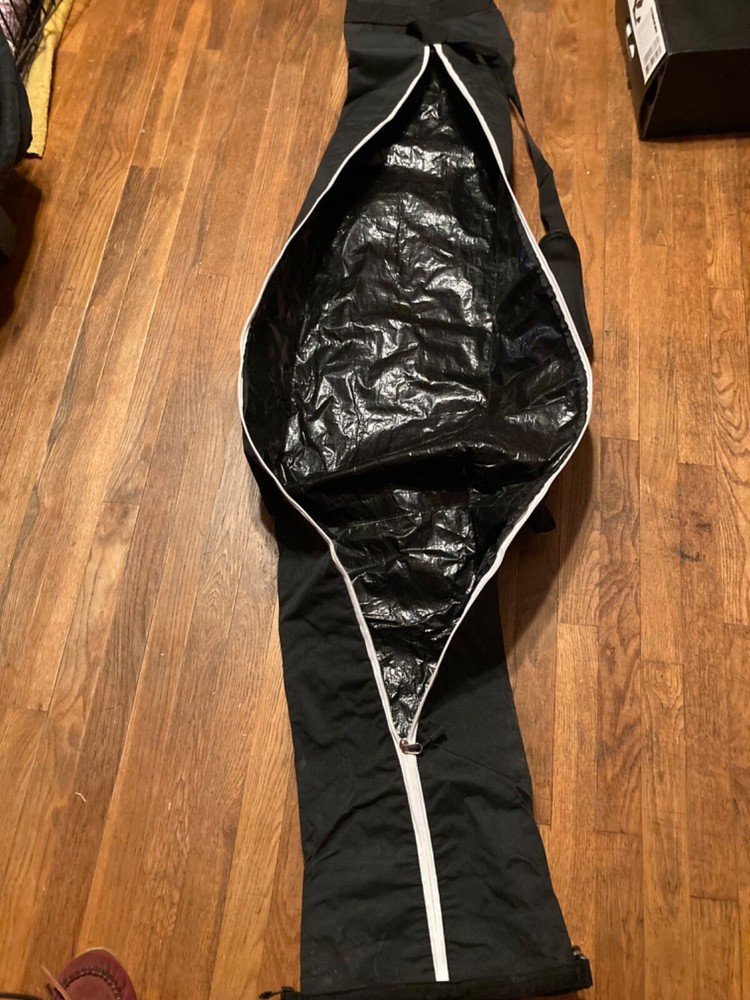 Rolling ski bag