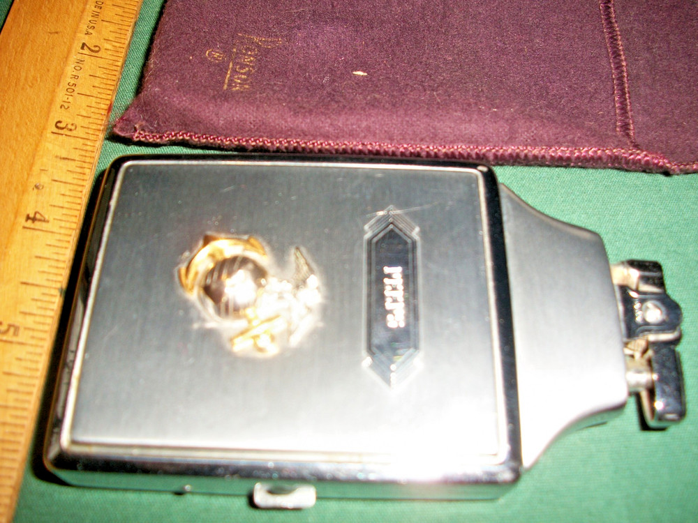 Ronson MASTERCASE Lighter & Cigarette Case Combo U.S. Marine Corps Emblem