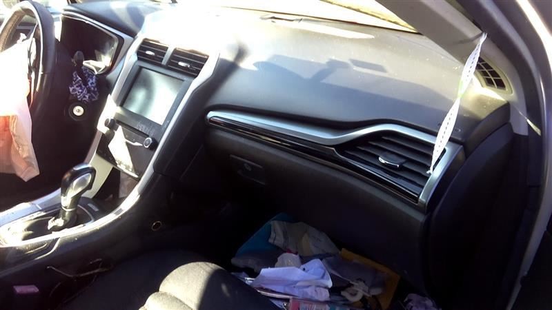 FUSION 2013 High Mounted Stop Light 1044673621