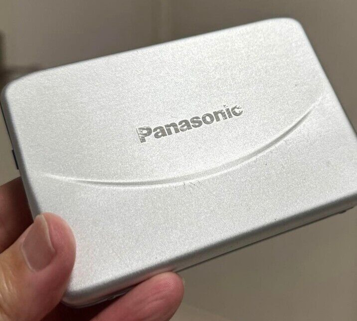 Excellent condition Panasonic stereo cassette player RQ-SX41 operation confirmed