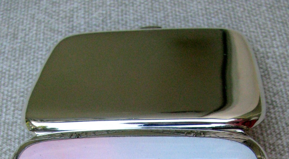 PRISTINE MINT ENGRAVED SILVER HAND PAINTED PORCELAIN CIGARETTE CHEROOT CASE 1910