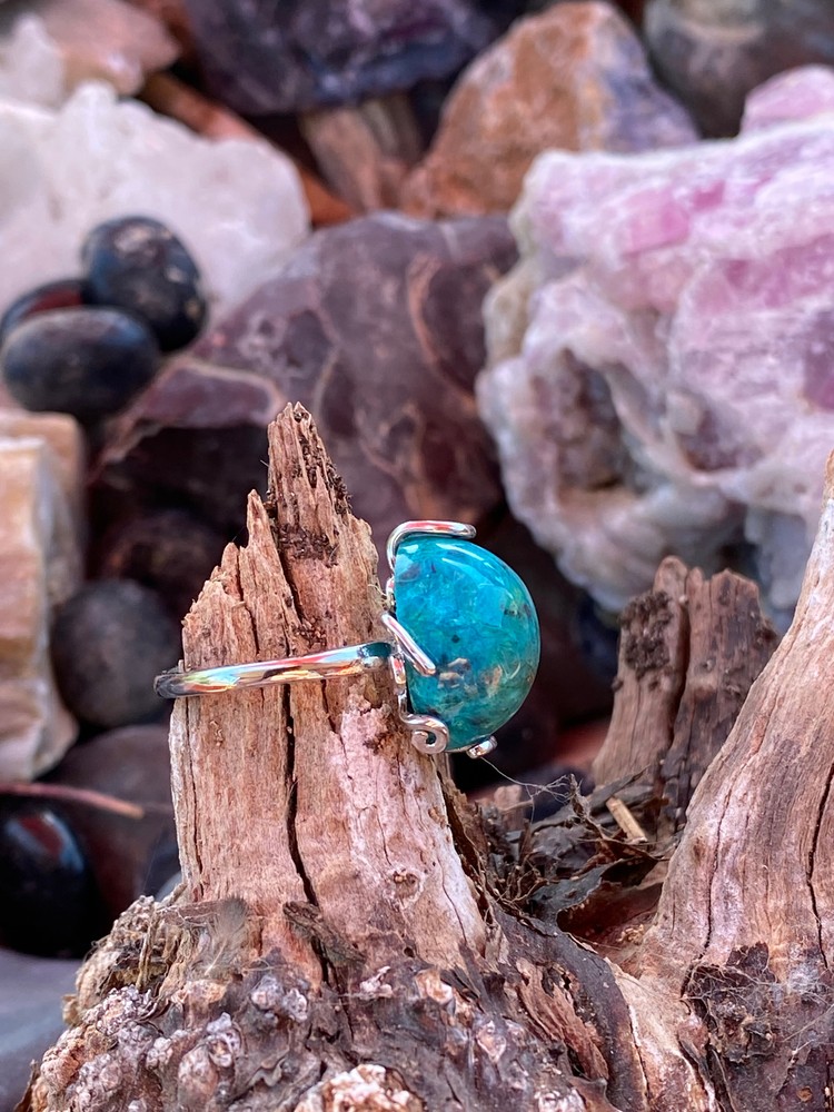 Shatukite w/ copper inclusion Ring