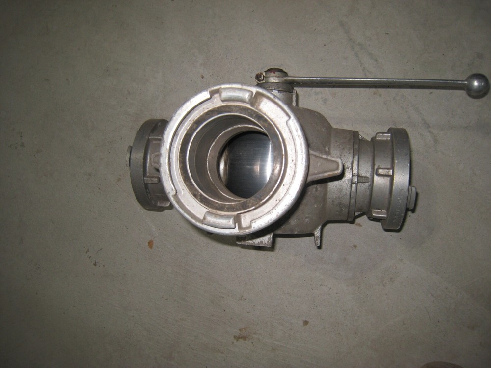 4 inch Hydrant Valve Assist 4 Way Valve fire hose