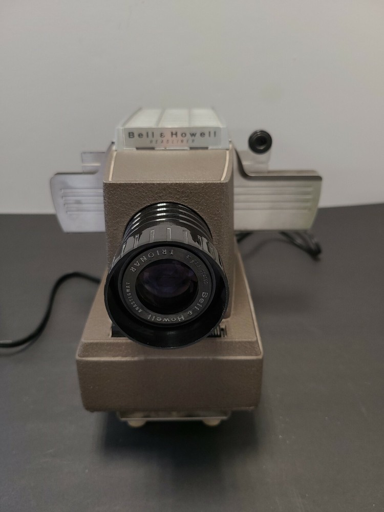 Bell & Howell Headliner model 707
