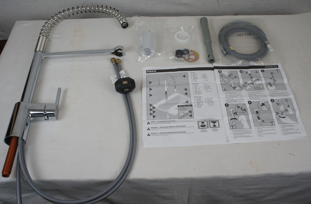 MOEN ALIGN 5923 CHROME ONE HANDLE PULLDOWN KITCHEN FAUCET IN ORIGINAL BOX