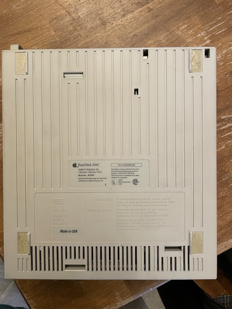 1986 Apple Macintosh Plus Computer With 1986 Apple Hard Disk 20sc