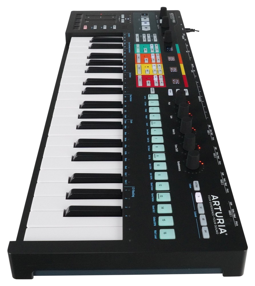 Arturia KEYSTEP PRO Black Polyphonic Sequencing Midi/USB Keyboard Controller+Bag