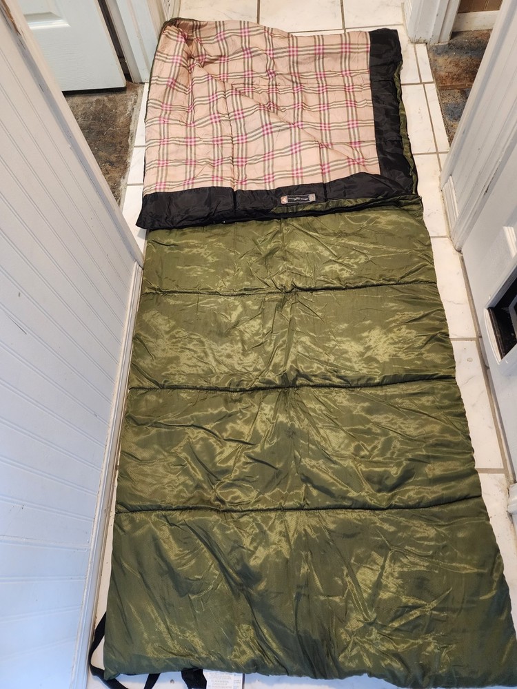 ❤️ Ozark Trail 35F Flannel Lined Rectangle Adult Sleeping Bag - Olive (77 X 33)