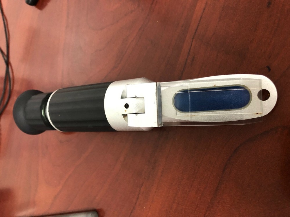 Brix Refractometer Hand Held 0-32% Brix